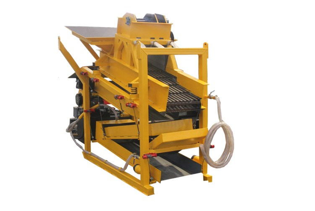 What Is a Vibrating Screening Machine Working Principle & Types