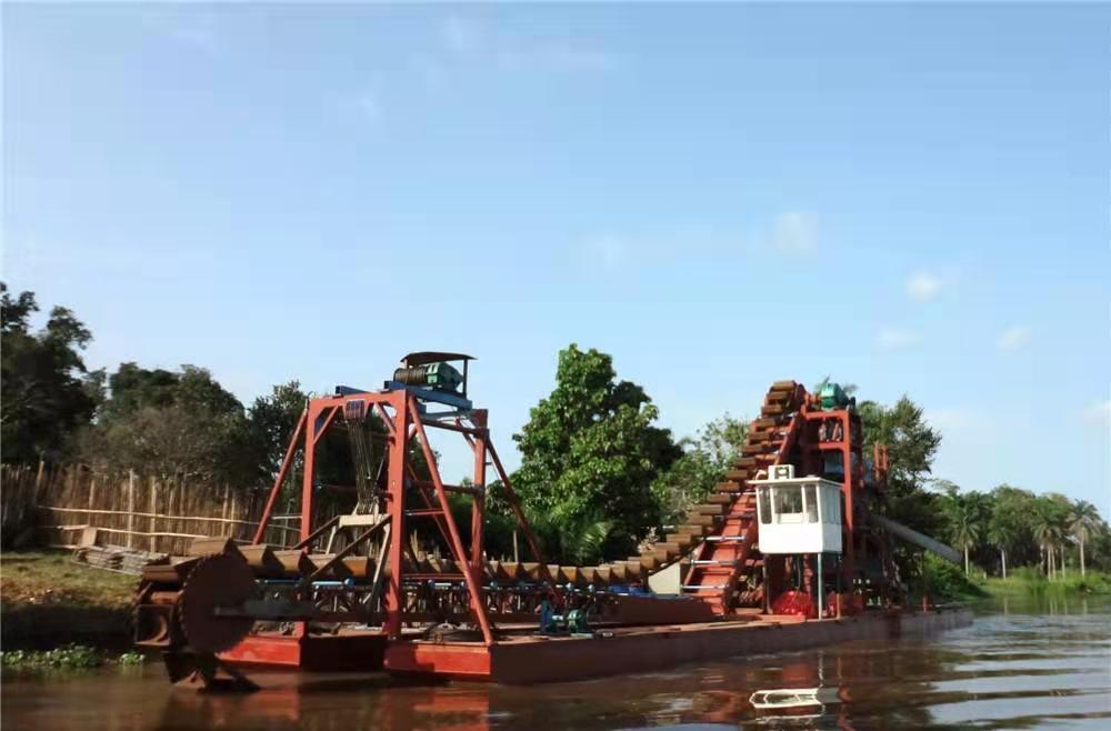River Sand Dredging Bucket Chain Gold Dredger Sand Mining Machine
